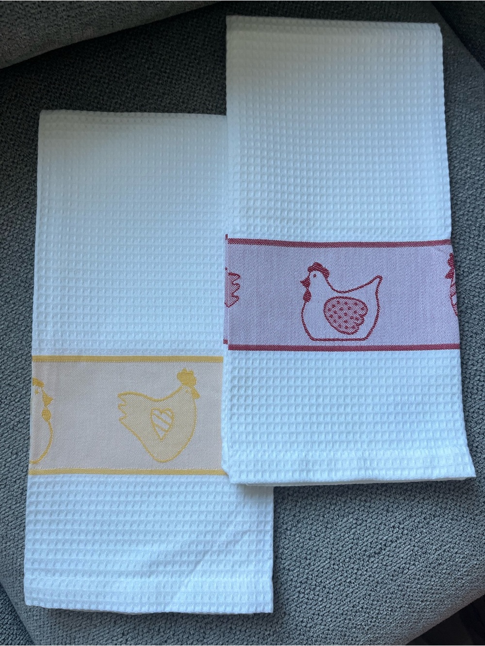 NWOT White Waffle Weave Kitchen Towels with Yellow and Red Hen Trim - Set of 2